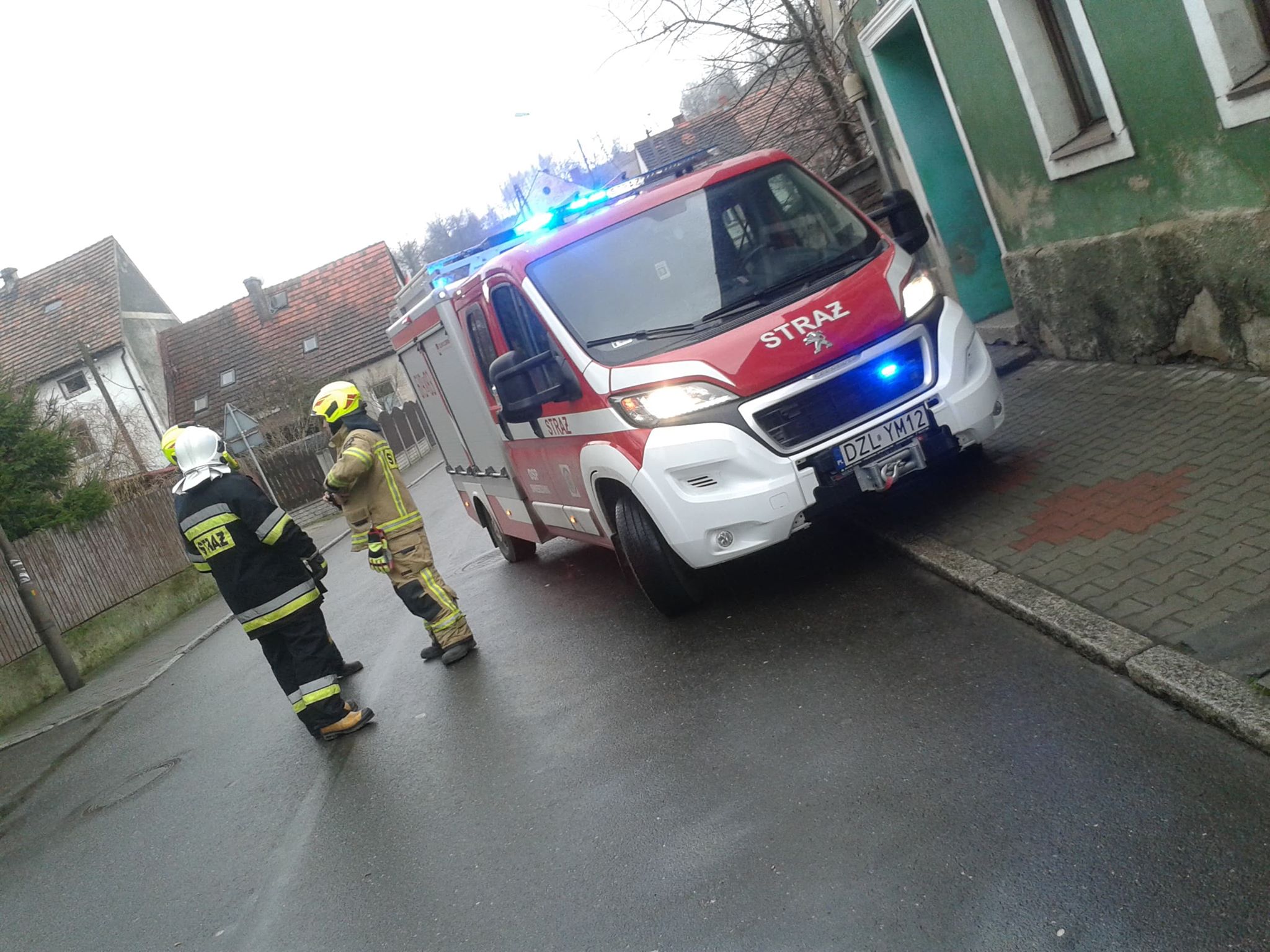 Plama substancji ropopochodnej - OSP Swieriawa