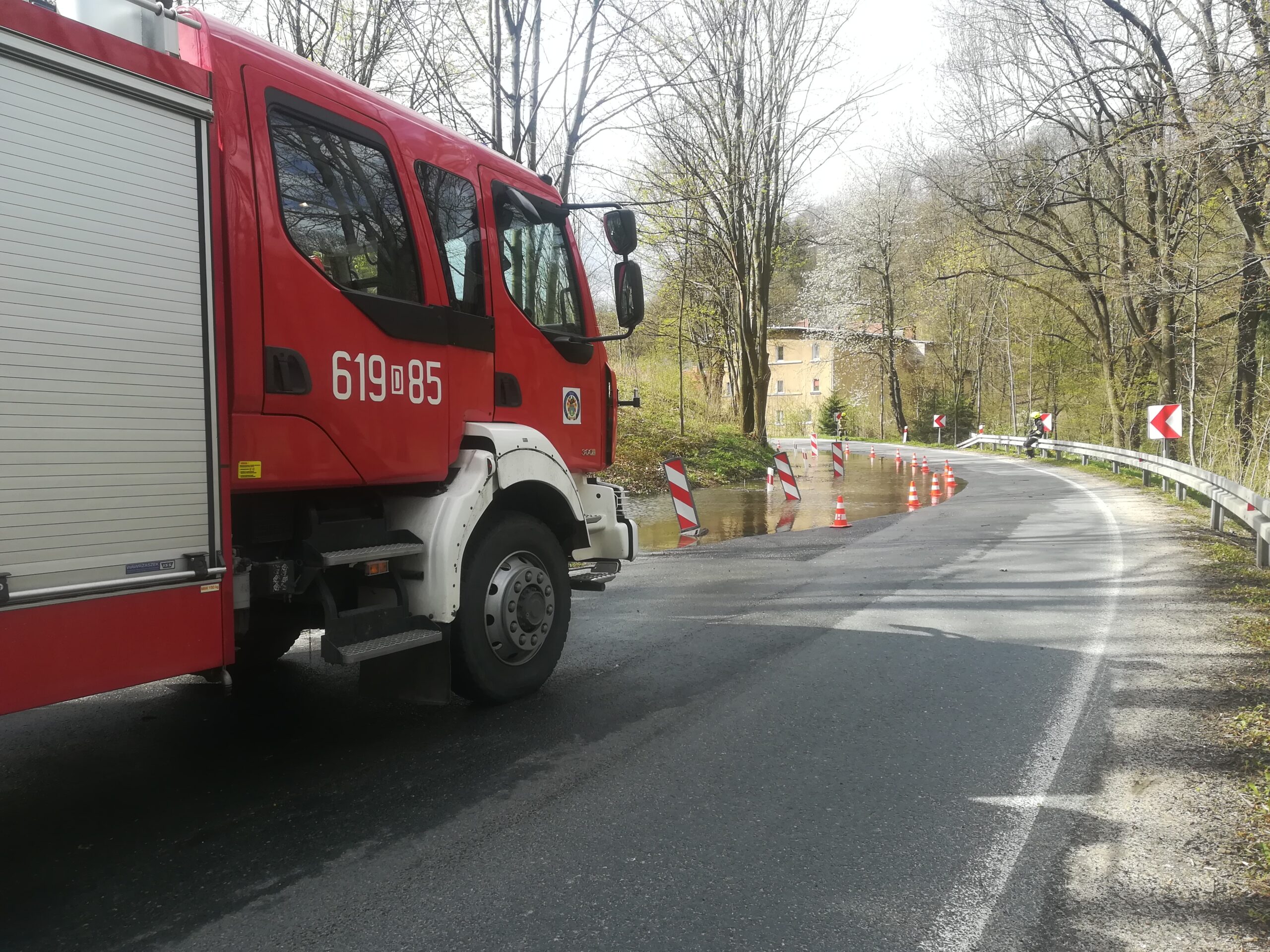 Zalana droga - OSP Swieriawa