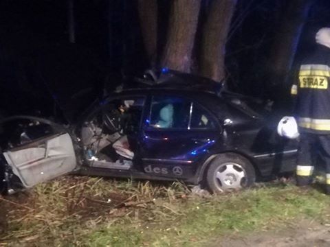 Wypadek samochodowy Stara Kraśnica - Wojcieszów - OSP Swieriawa